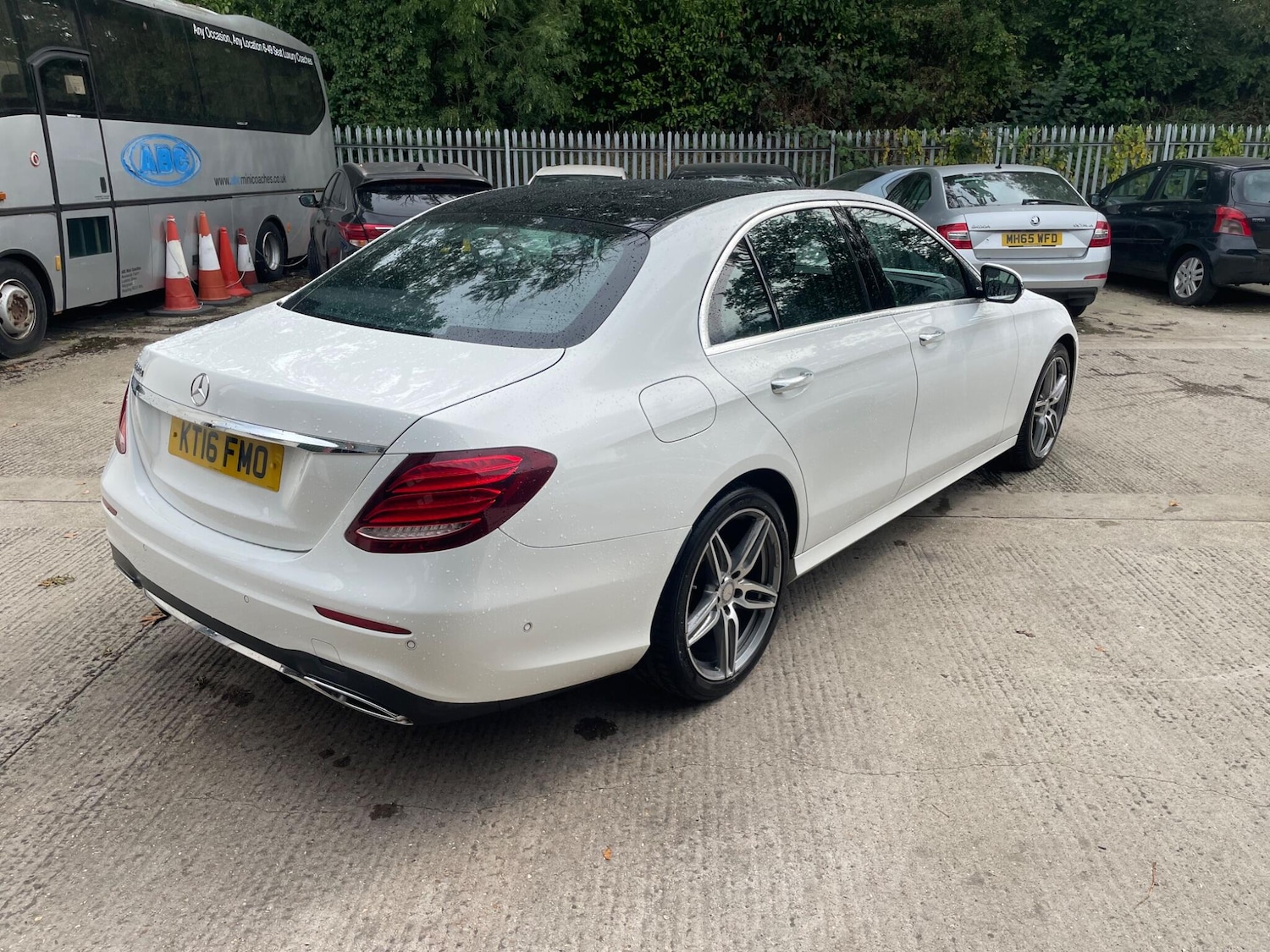 Used Mercedes-Benz E Class 2016 for sale - 76632974: Photo 8