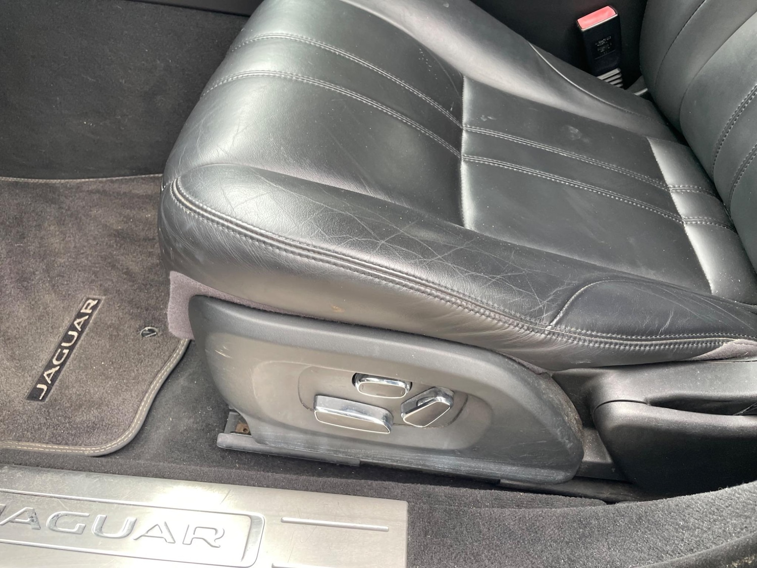 Used Jaguar XJ 2014 for sale - 76634177: Photo 14