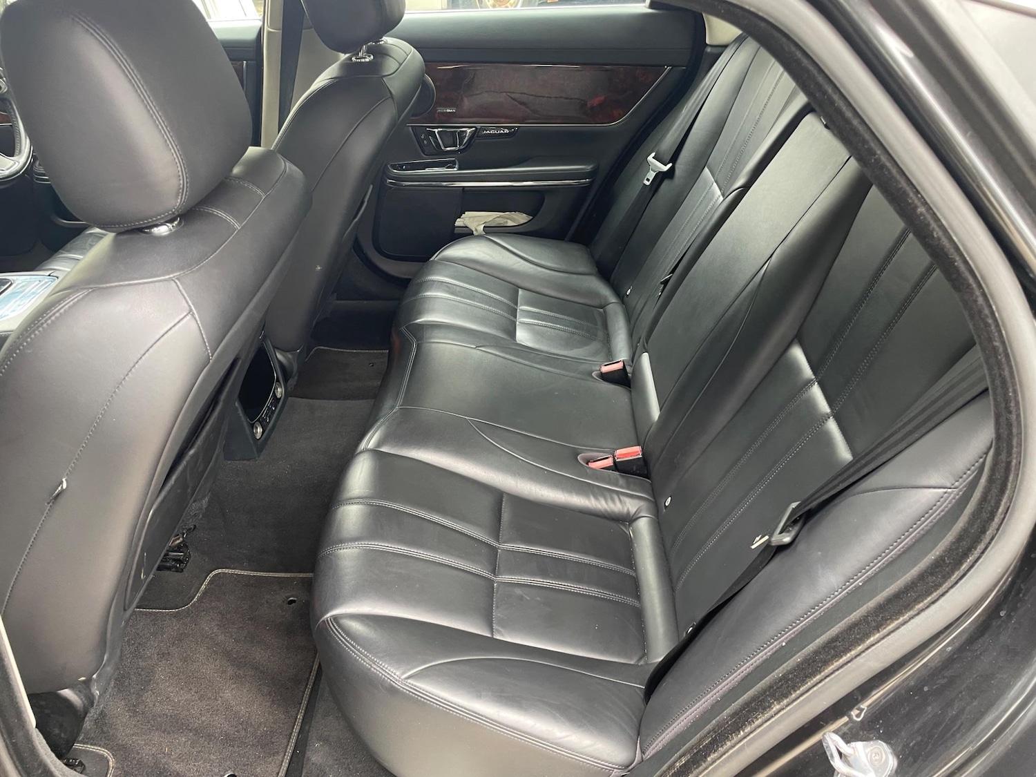 Used Jaguar XJ 2014 for sale - 76634177: Photo 16