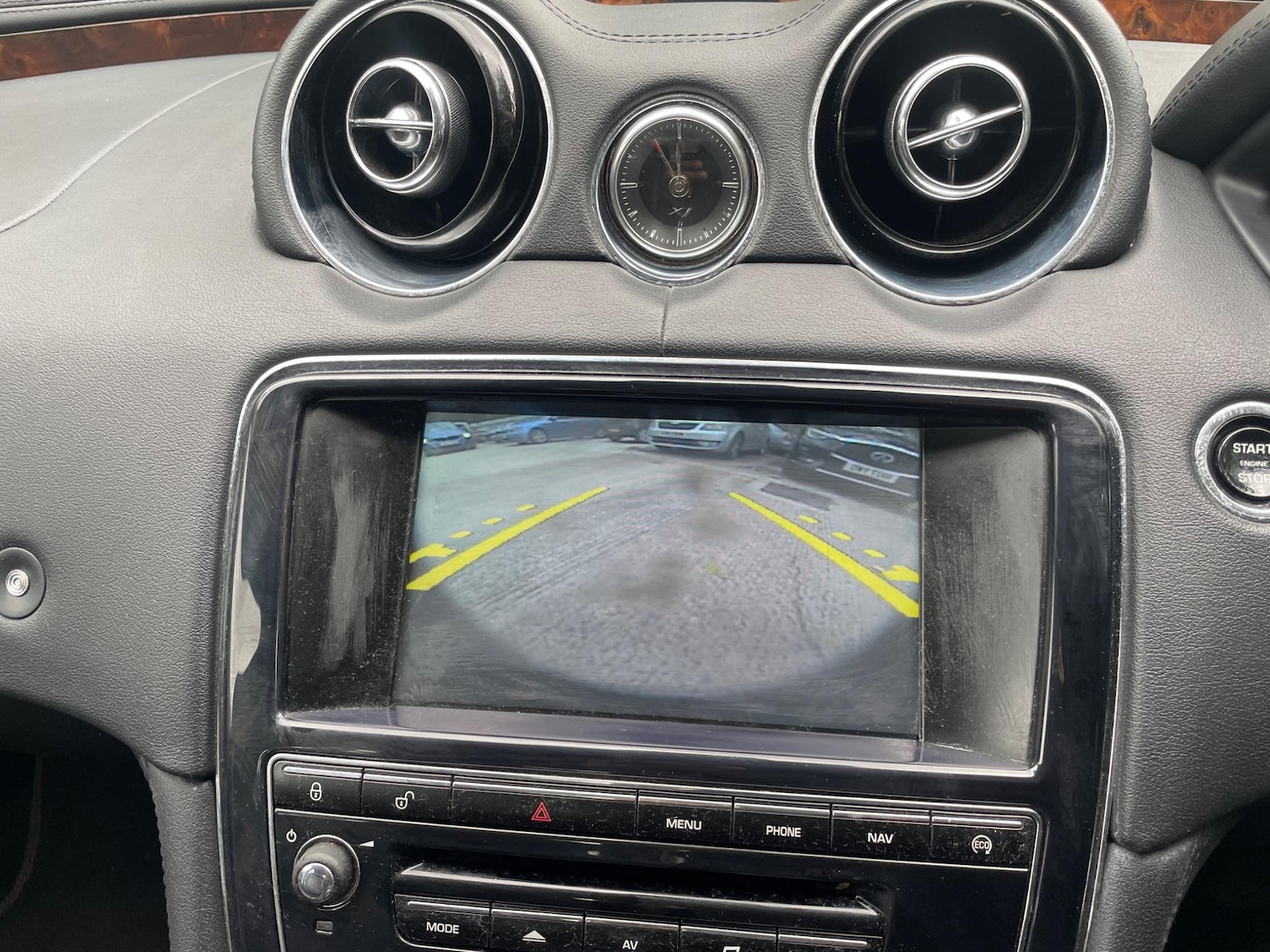 Used Jaguar XJ 2014 for sale - 76634177: Photo 18