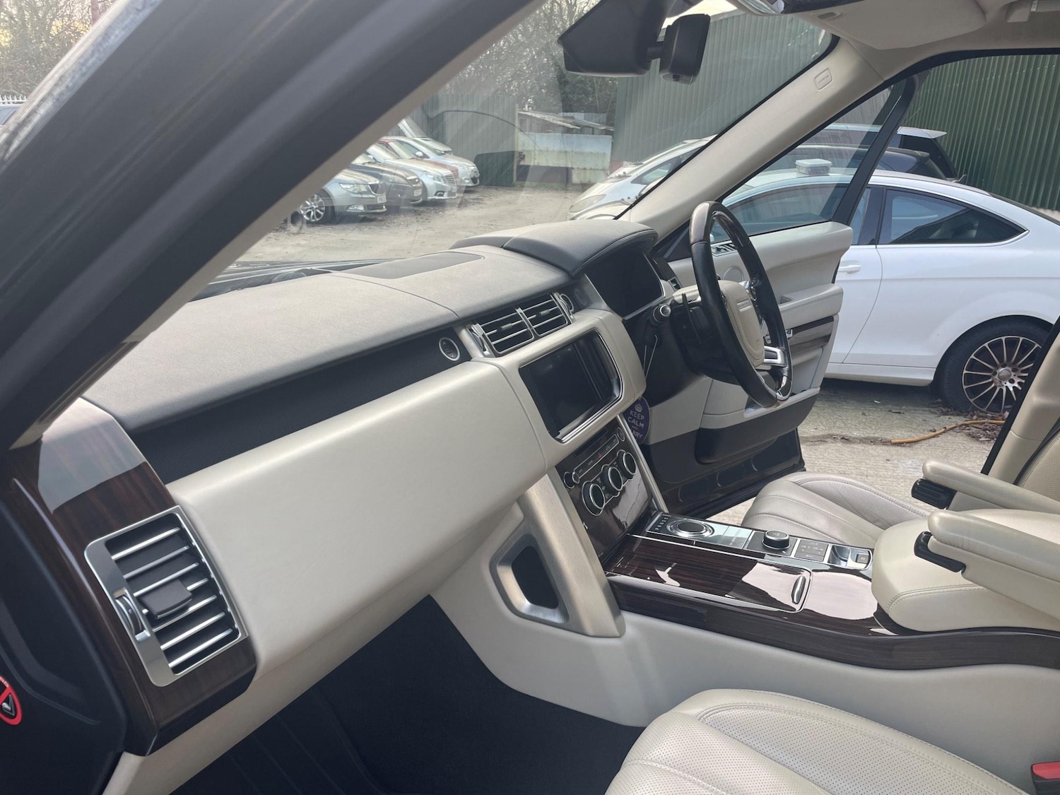 Used Land Rover Range Rover 2015 for sale - 70726138: Photo 16