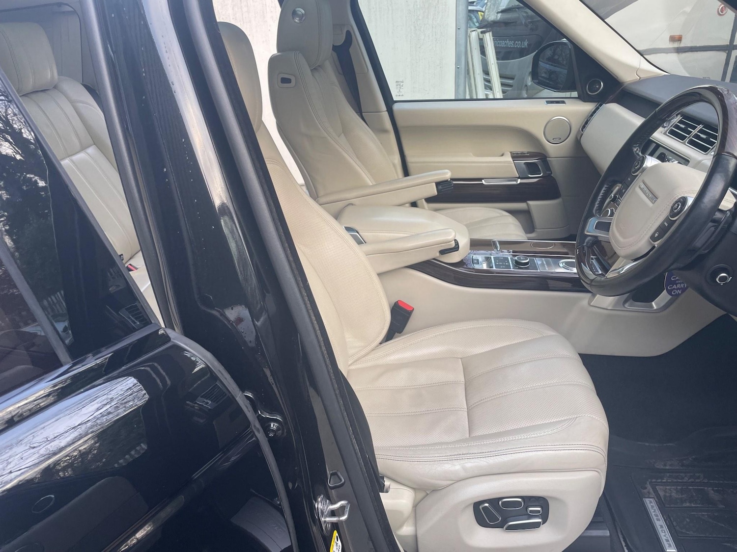 Used Land Rover Range Rover 2015 for sale - 70726138: Photo 19