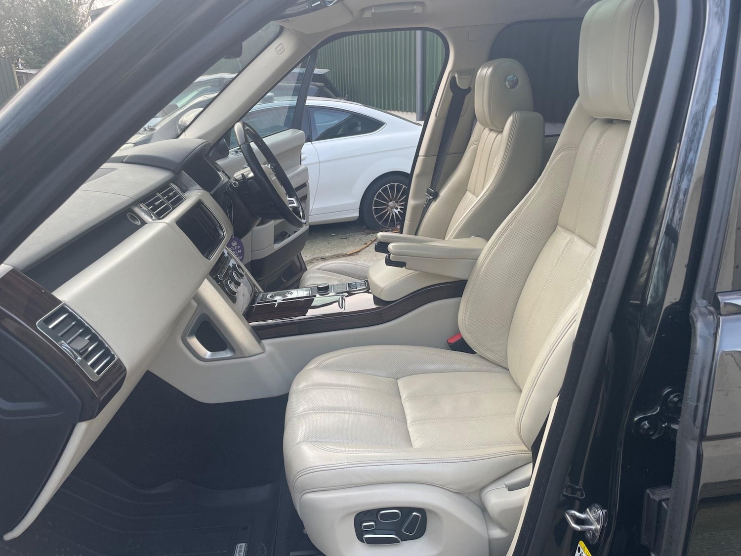 Used Land Rover Range Rover 2015 for sale - 70726138: Photo 20