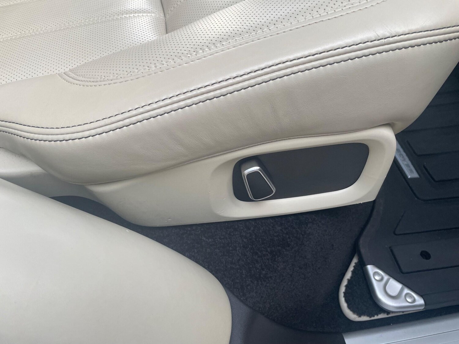 Used Land Rover Range Rover 2015 for sale - 70726138: Photo 24