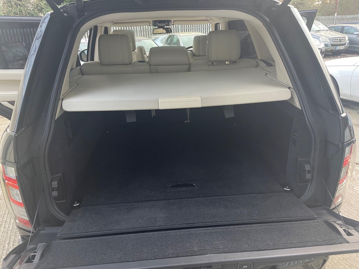 Used Land Rover Range Rover 2015 for sale - 70726138: Photo 25