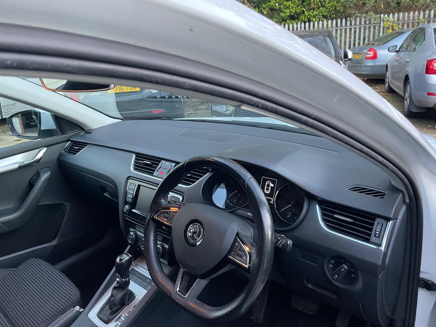 Used Skoda Octavia 2017 for sale - 76996174: Photo 11