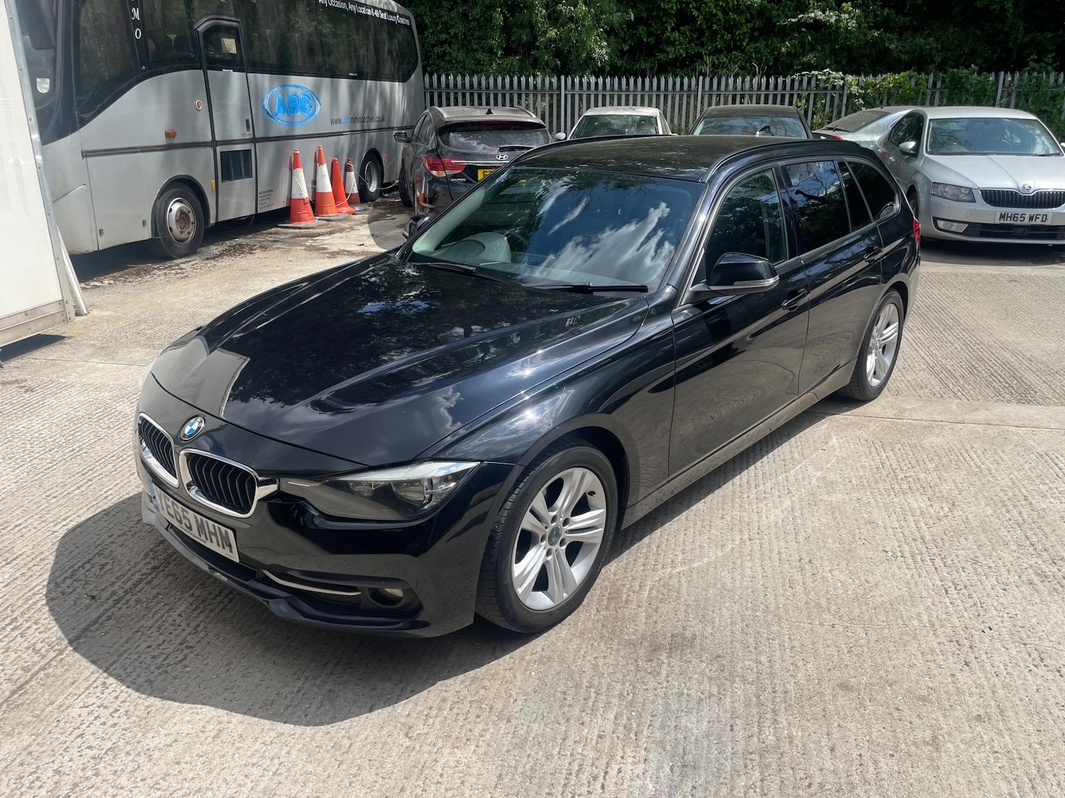 Used BMW 3 Series 2015 for sale - 76634057: Photo 3