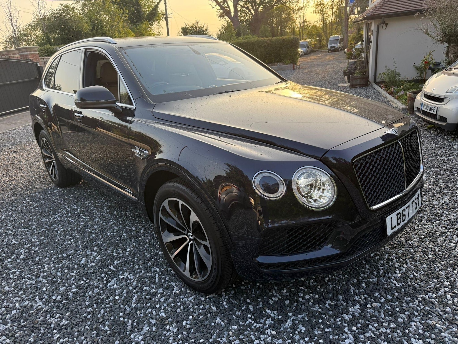 Used Bentley Bentayga 2018 for sale - 76633334: Photo 1