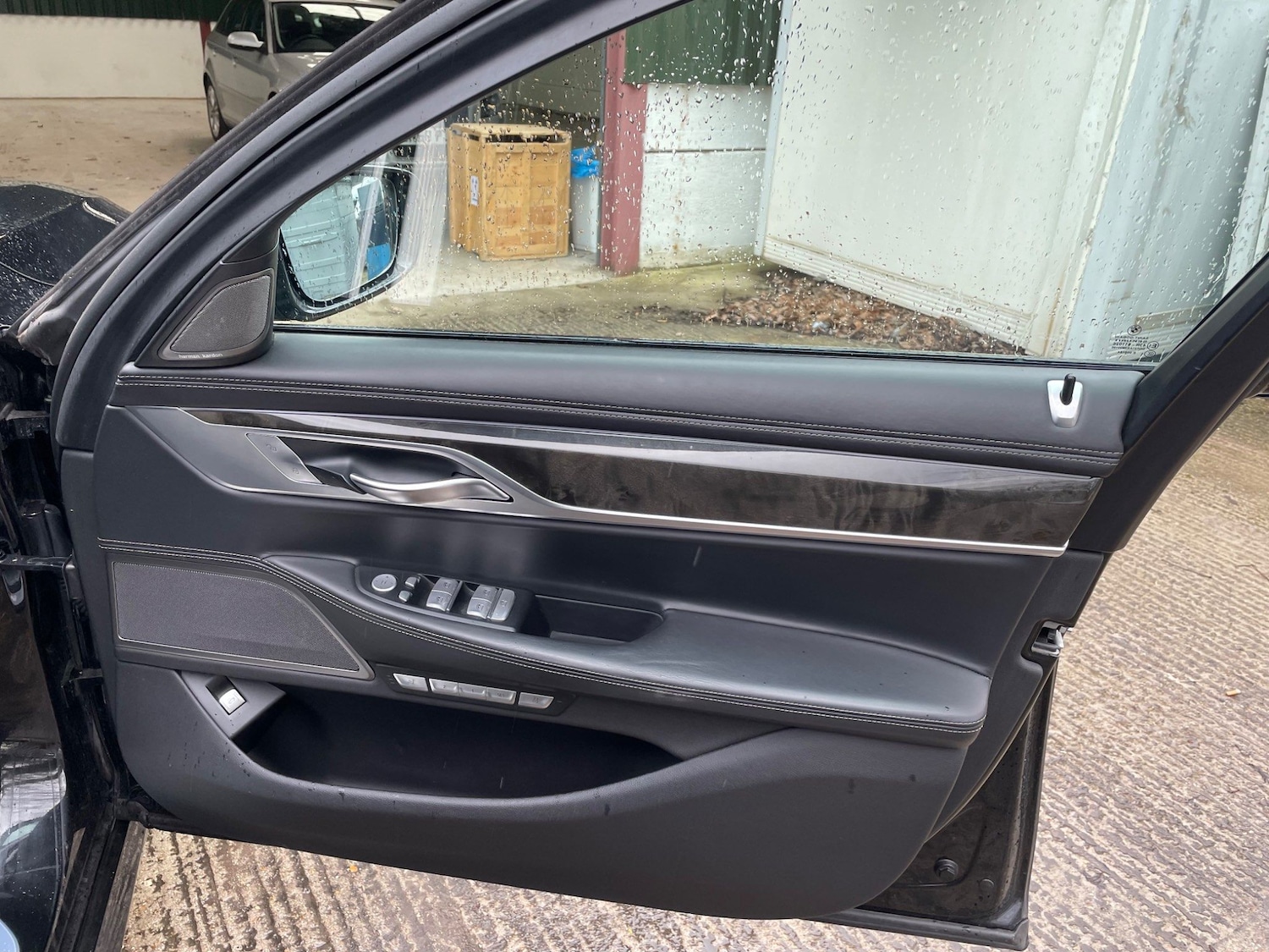 Used BMW 7 Series 2017 for sale - 73931724: Photo 27