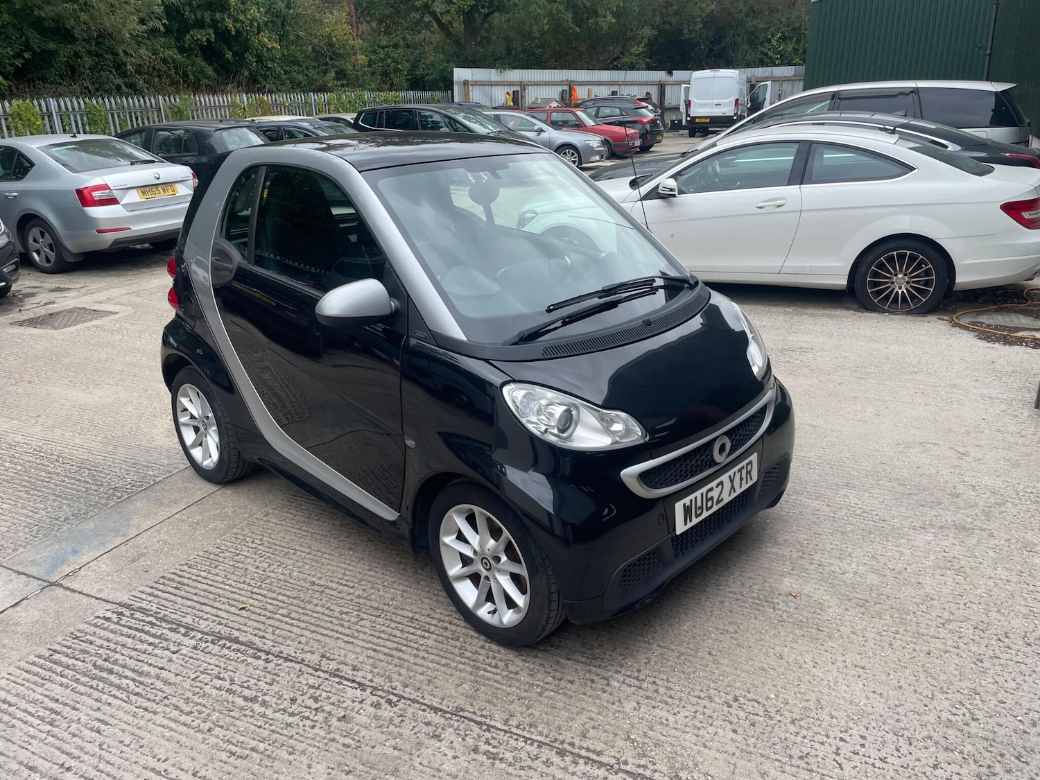 Used smart fortwo 2012 for sale - 76632982: Photo 1