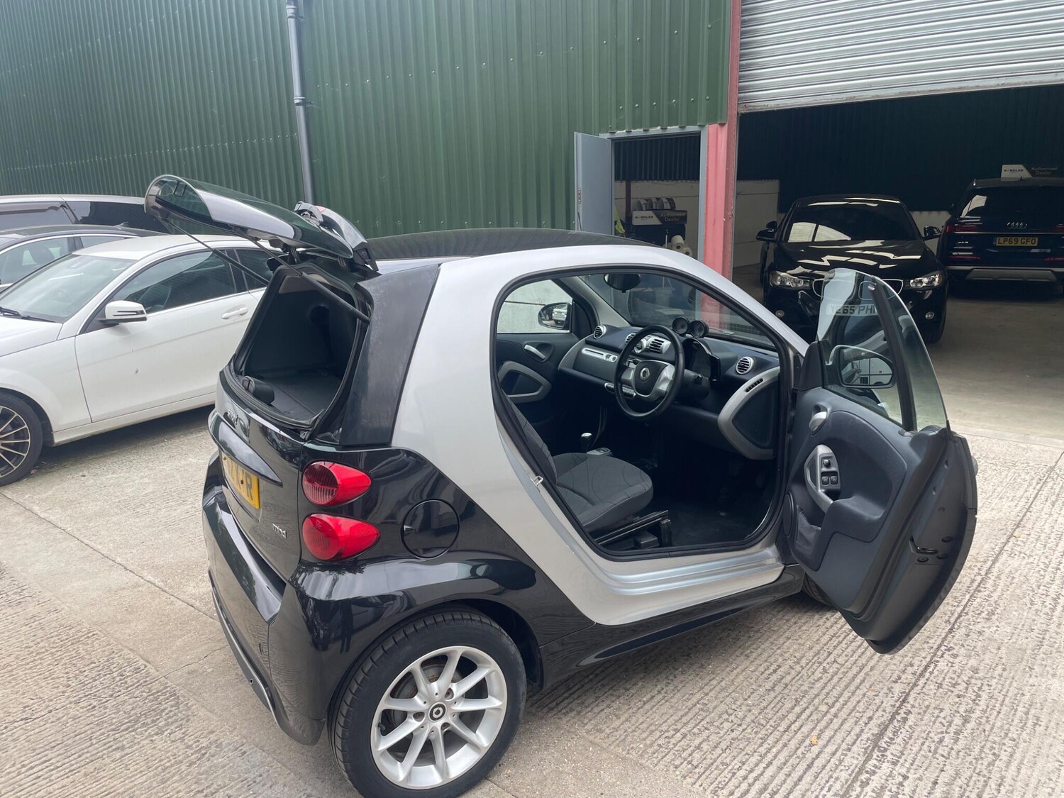 Used smart fortwo 2012 for sale - 76632982: Photo 14