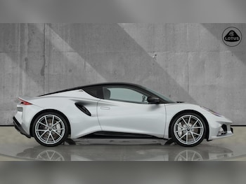 Used Lotus Emira undefined for sale - 79168304: Photo