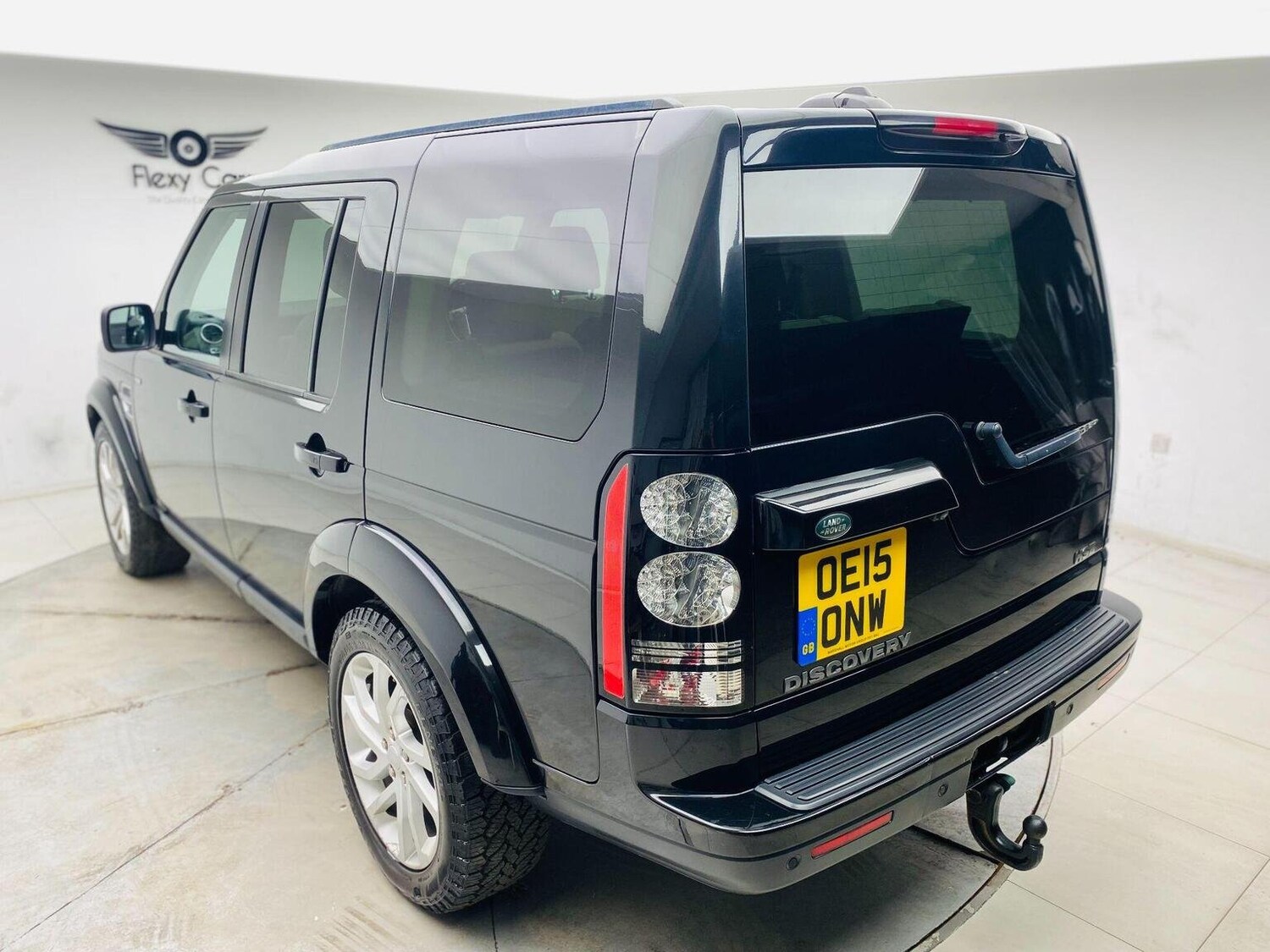 Used Land Rover Discovery 4 2015 for sale - 76744159: Photo 15