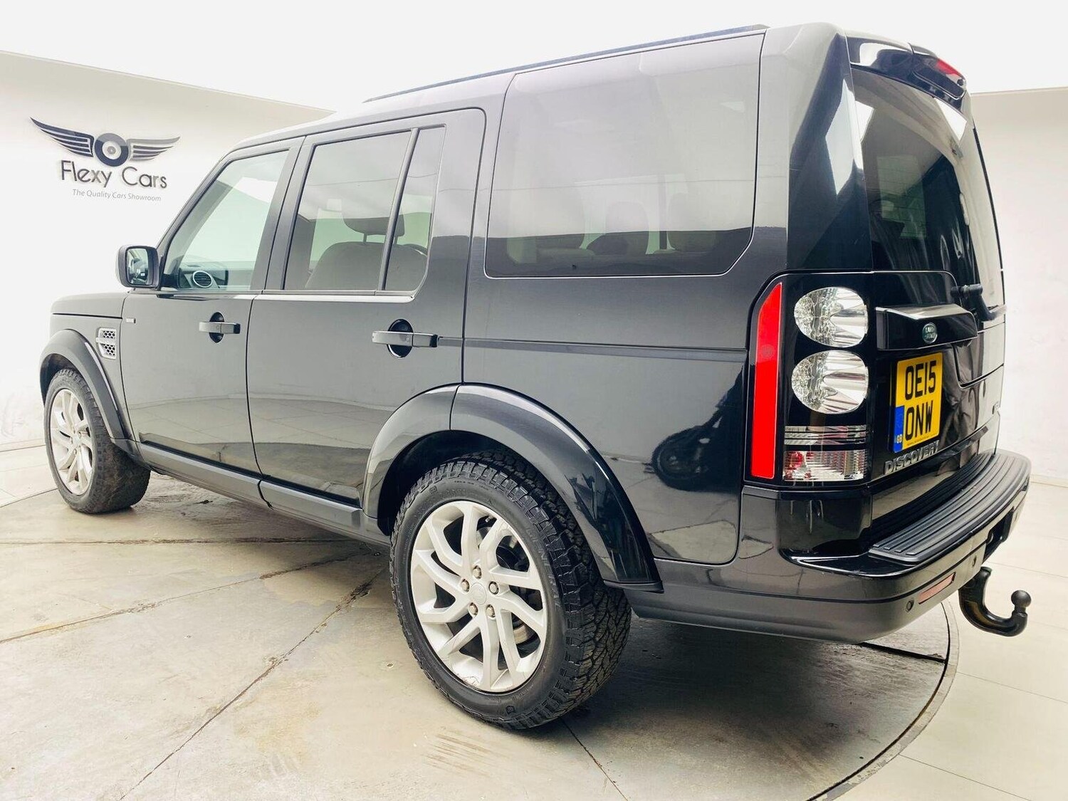 Used Land Rover Discovery 4 2015 for sale - 76744159: Photo 16