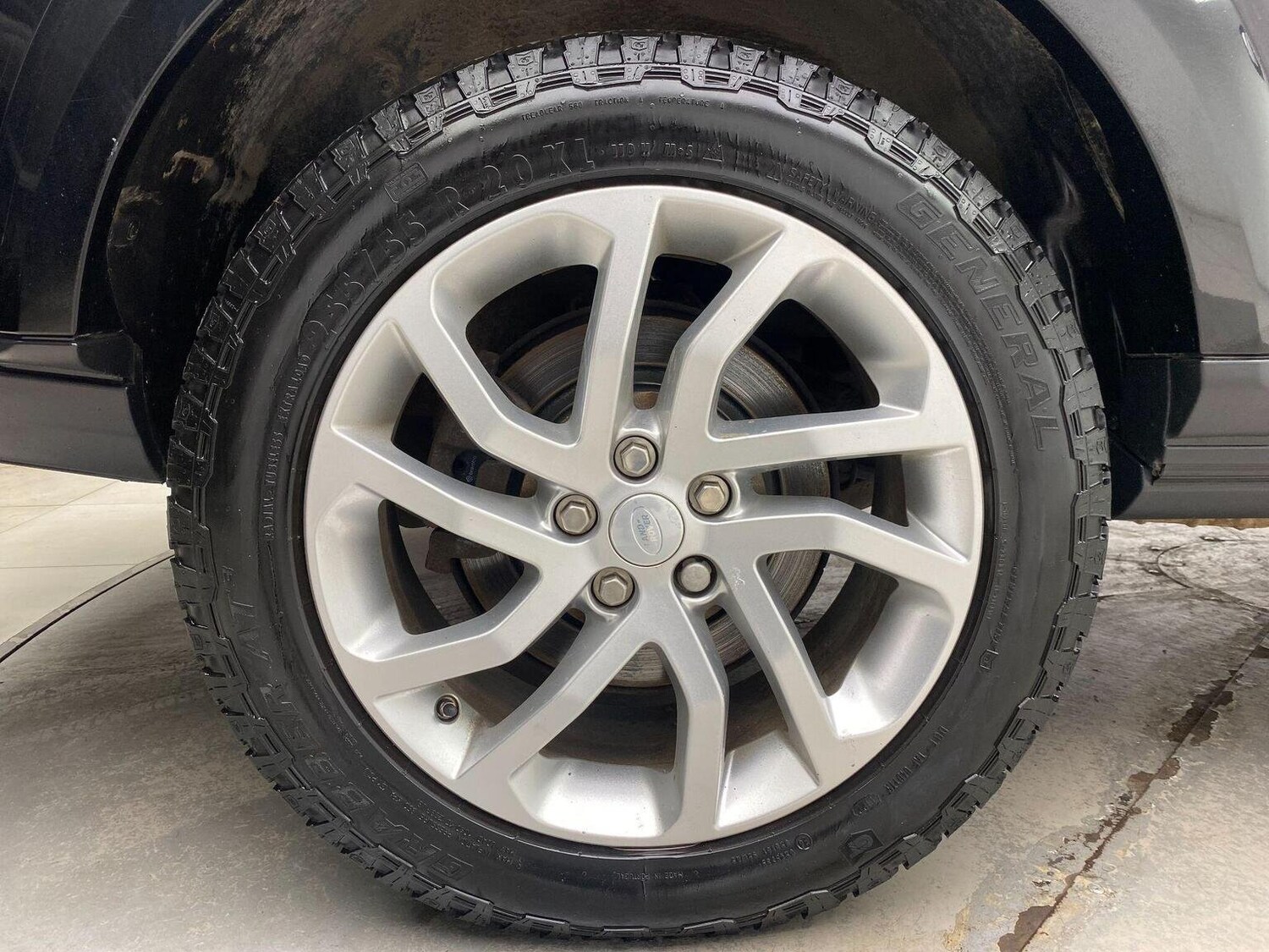 Used Land Rover Discovery 4 2015 for sale - 76744159: Photo 52