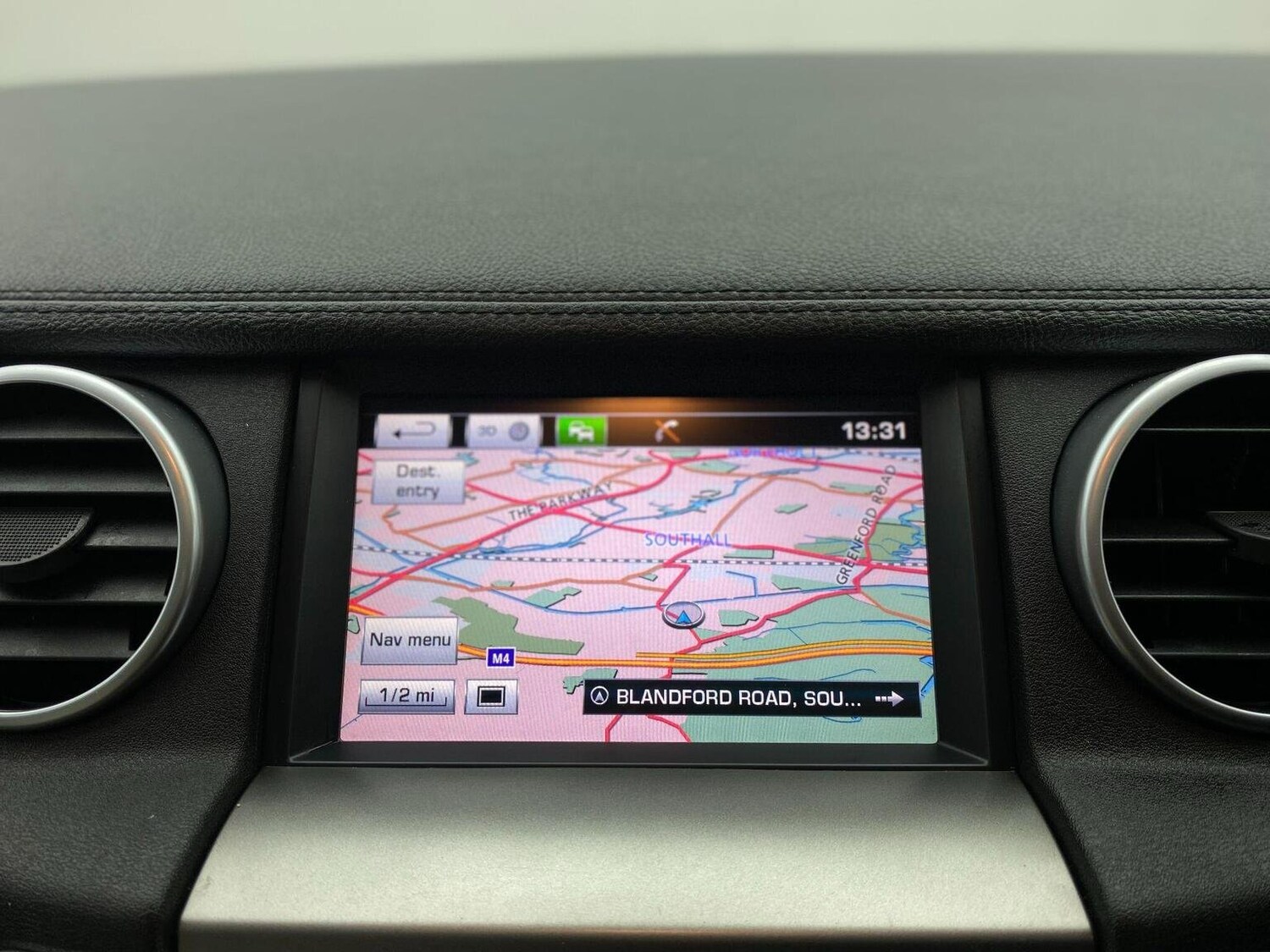 Used Land Rover Discovery 4 2015 for sale - 76744159: Photo 54