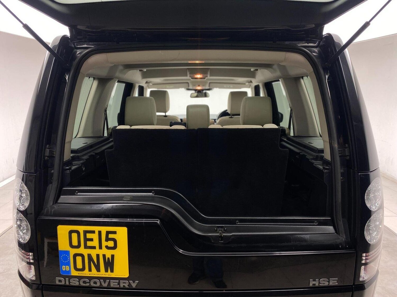 Used Land Rover Discovery 4 2015 for sale - 76744159: Photo 59