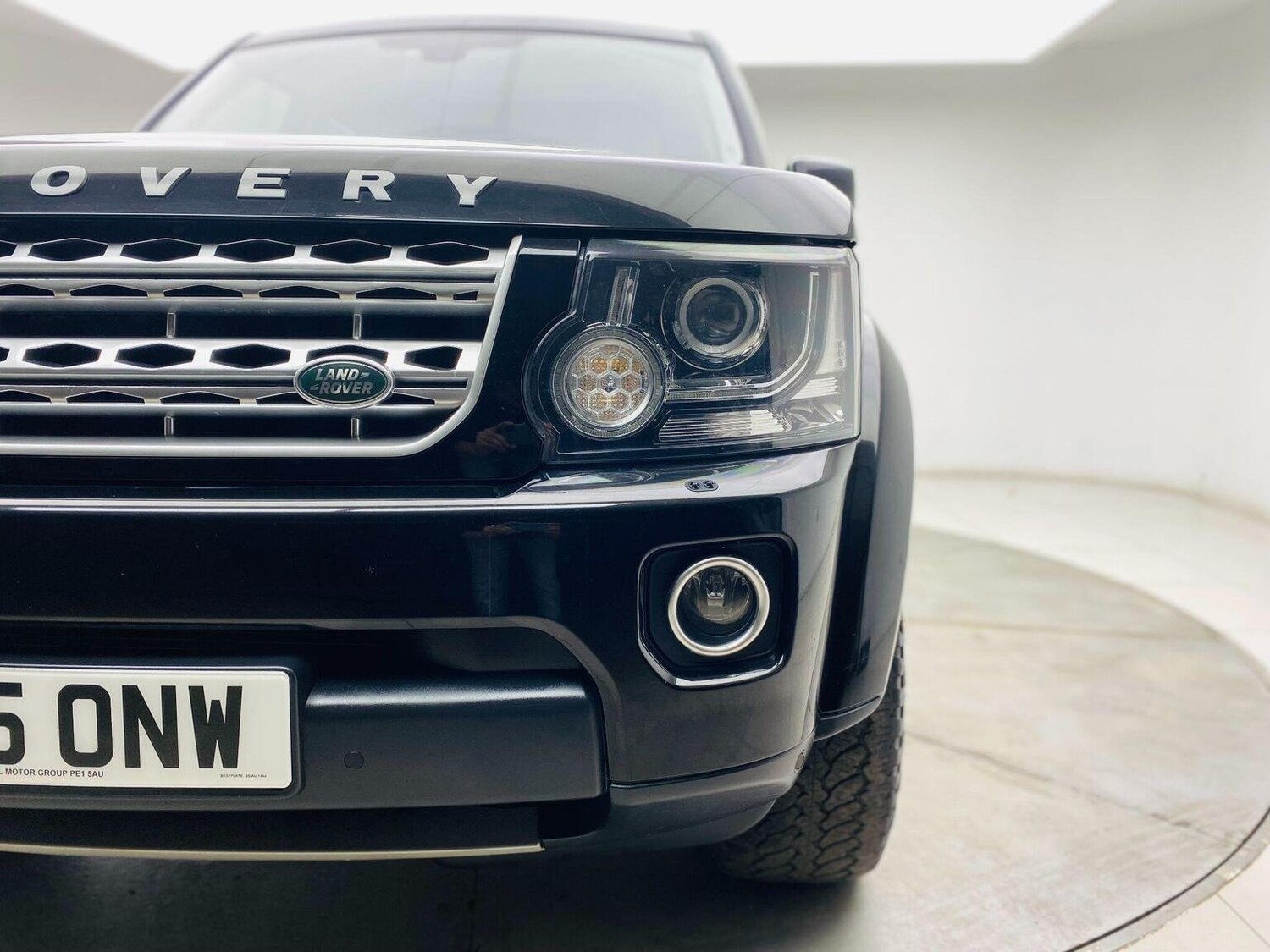 Used Land Rover Discovery 4 2015 for sale - 76744159: Photo 64