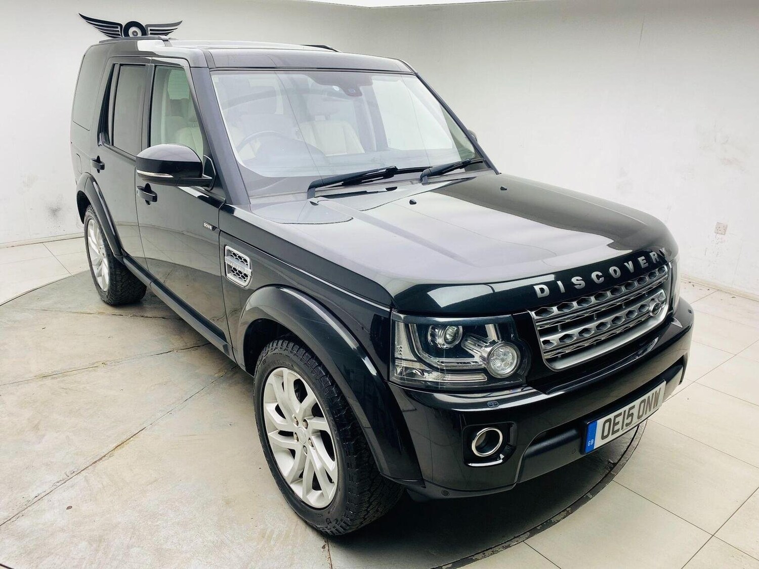 Used Land Rover Discovery 4 2015 for sale - 76744159: Photo 8