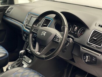 Used SEAT Alhambra 2020 for sale - 76744178: Photo