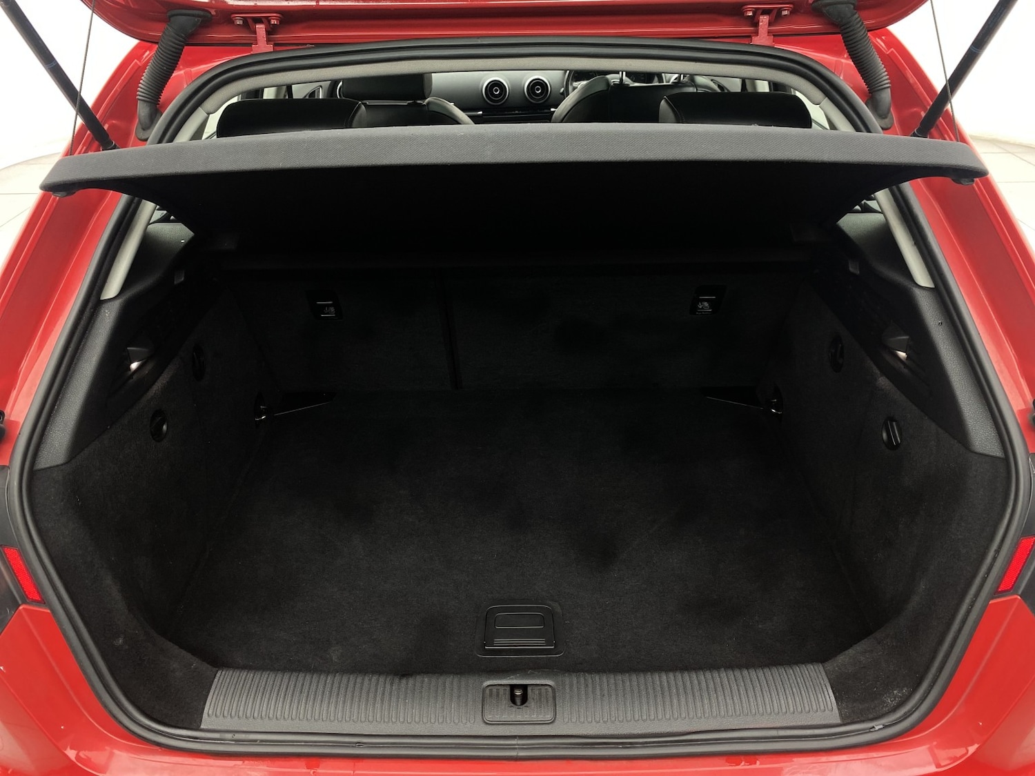 Used Audi A3 2015 for sale - 77065632: Photo 31