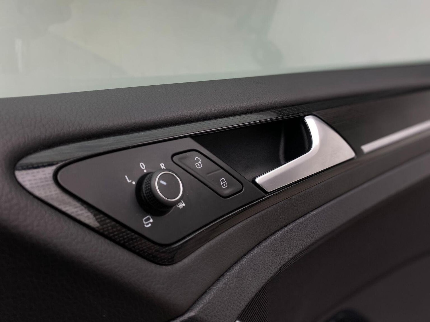 Used Volkswagen Golf 2017 for sale - 76744160: Photo 36