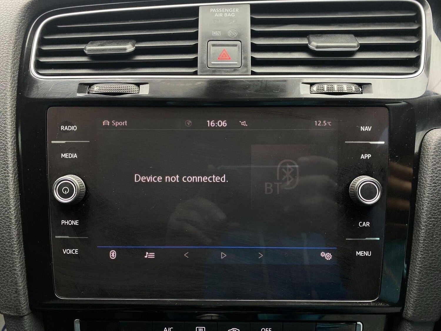 Used Volkswagen Golf 2017 for sale - 76744160: Photo 46