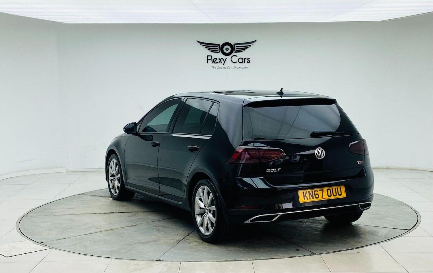 Used Volkswagen Golf 2017 for sale - 76744160: Photo 5