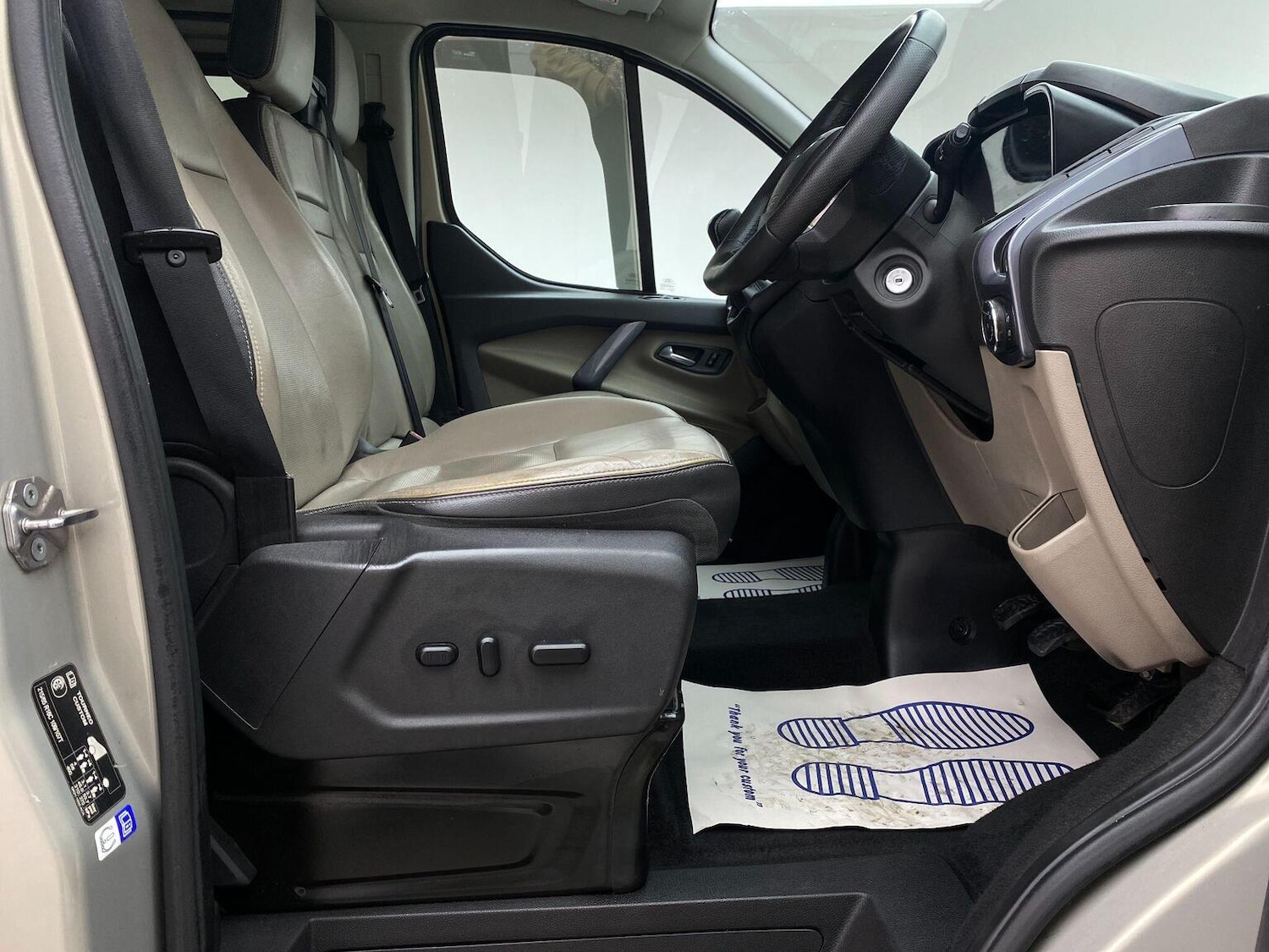 Used Ford Tourneo Custom 2017 for sale - 76744148: Photo 22