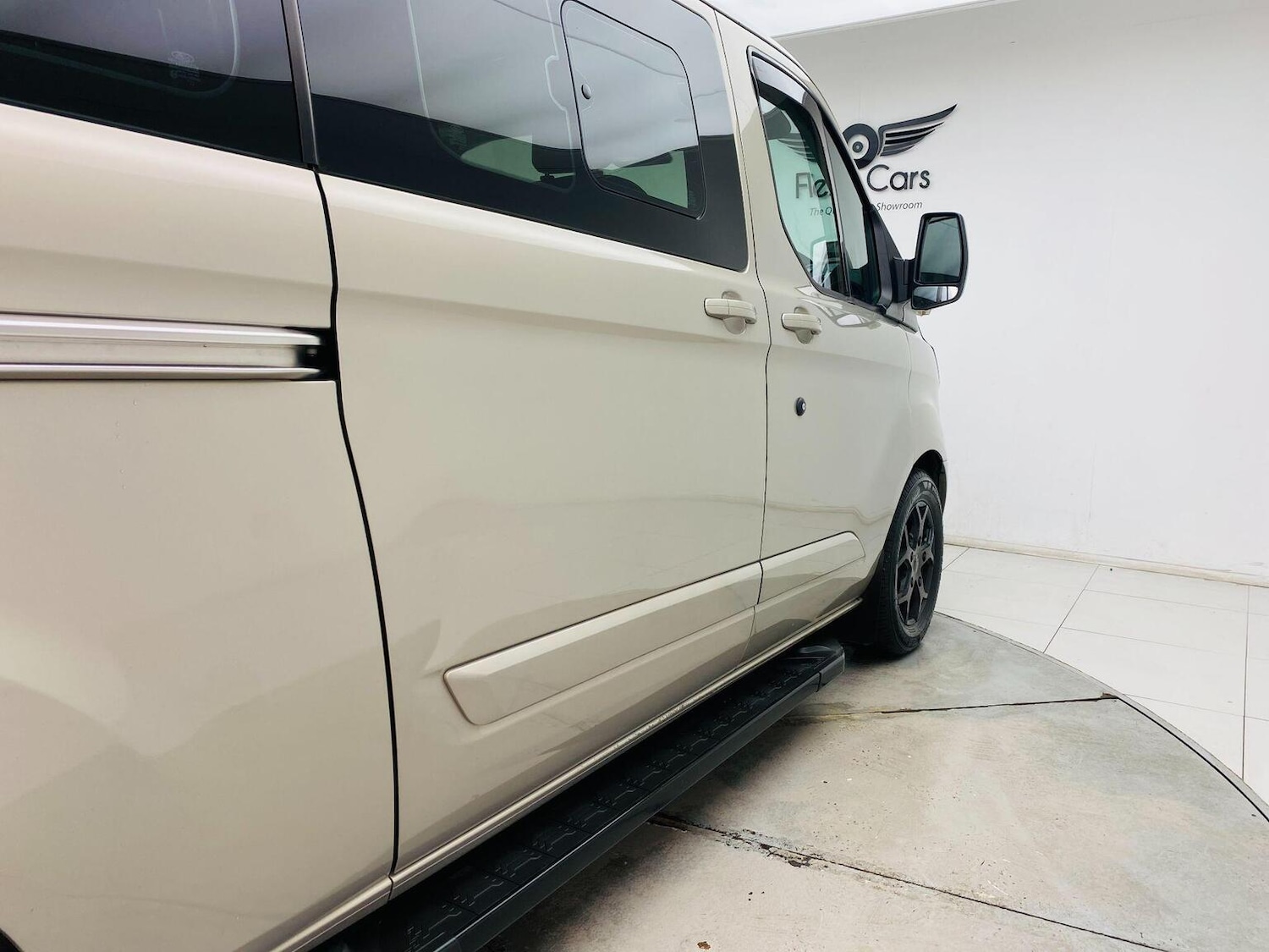 Used Ford Tourneo Custom 2017 for sale - 76744148: Photo 71