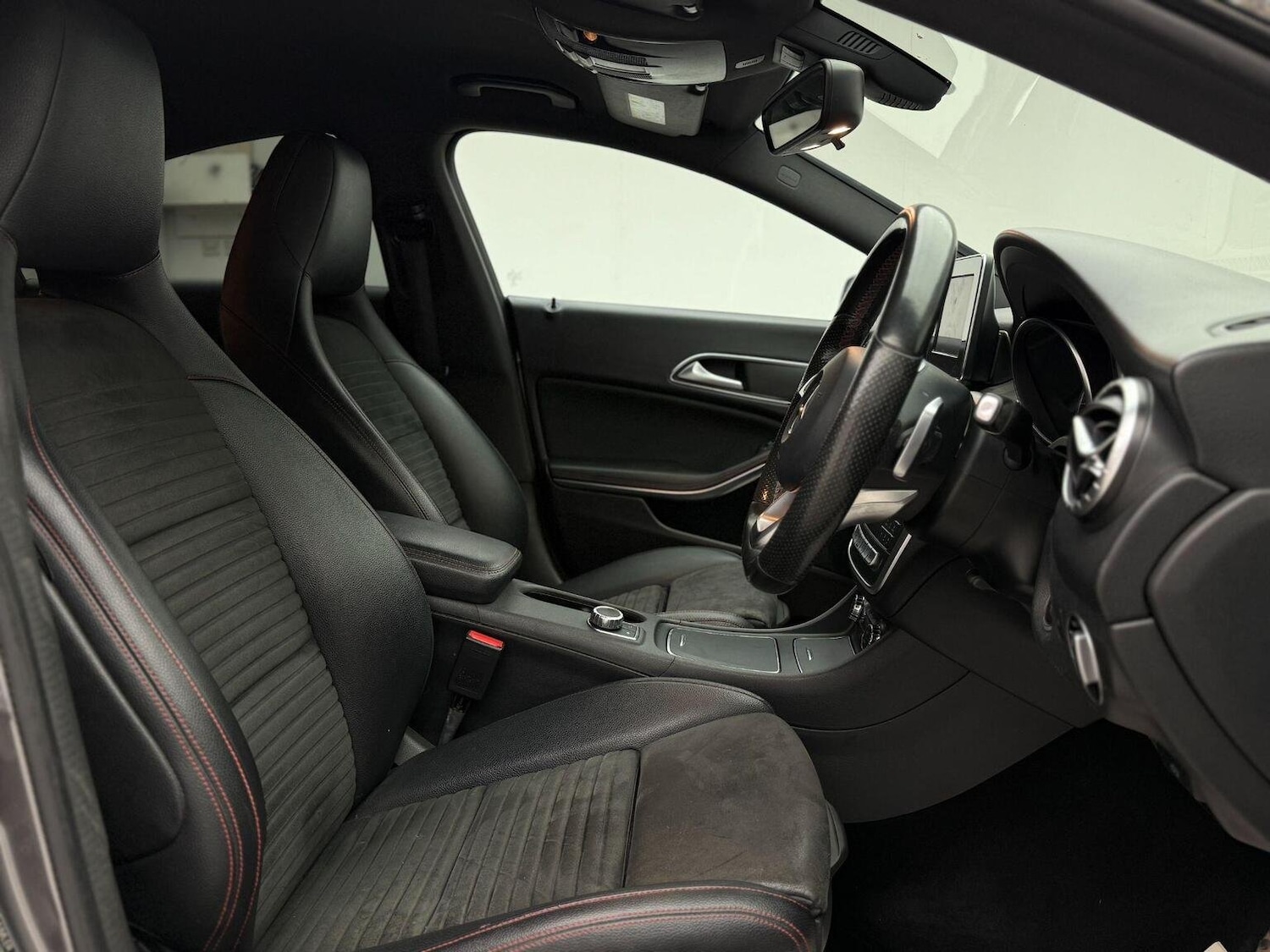 Used Mercedes-Benz CLA 2016 for sale - 76794693: Photo 11