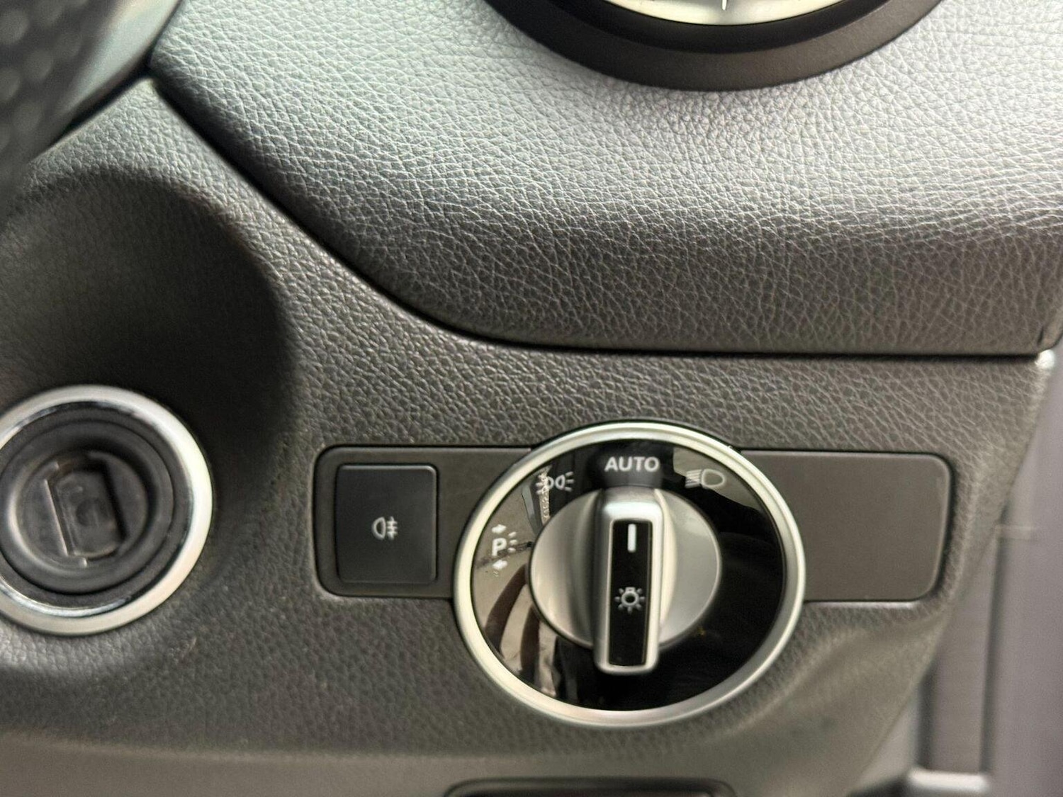 Used Mercedes-Benz CLA 2016 for sale - 76794693: Photo 43