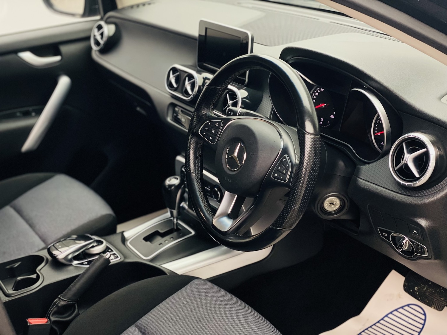 Used Mercedes-Benz X Class 2019 for sale - 77251186: Photo 2