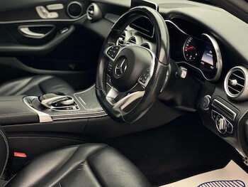 Used Mercedes-Benz C Class 2017 for sale - 76744166: Photo