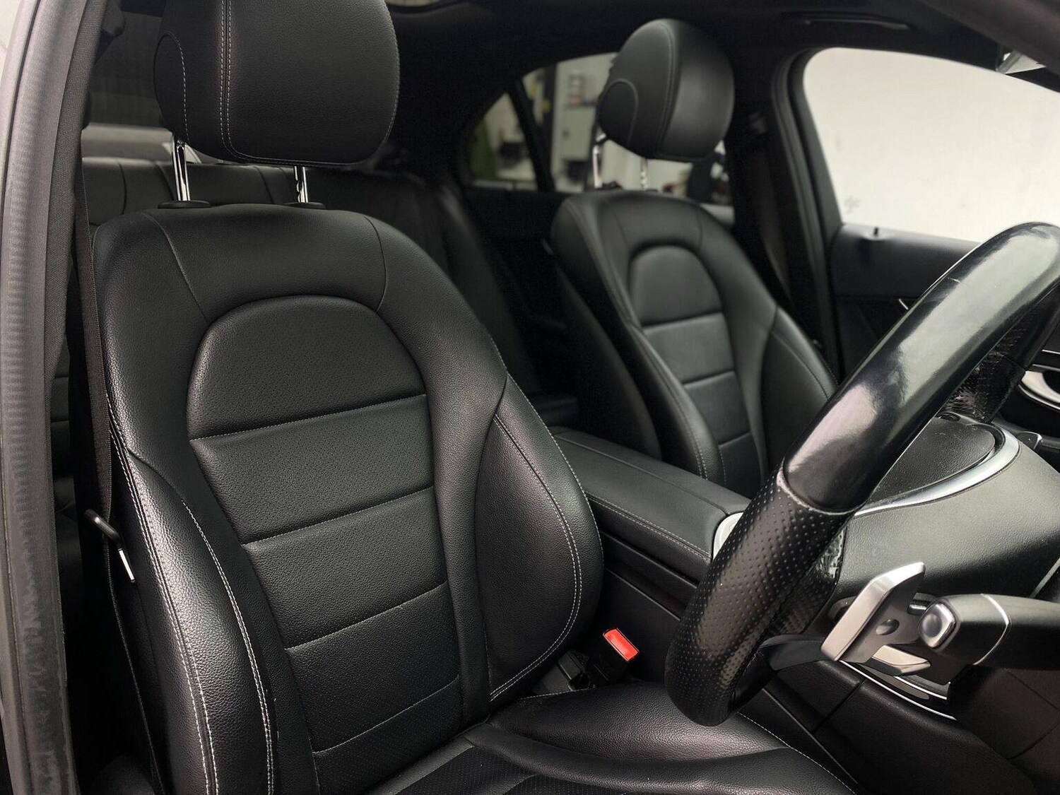 Used Mercedes-Benz C Class 2017 for sale - 76744166: Photo 33