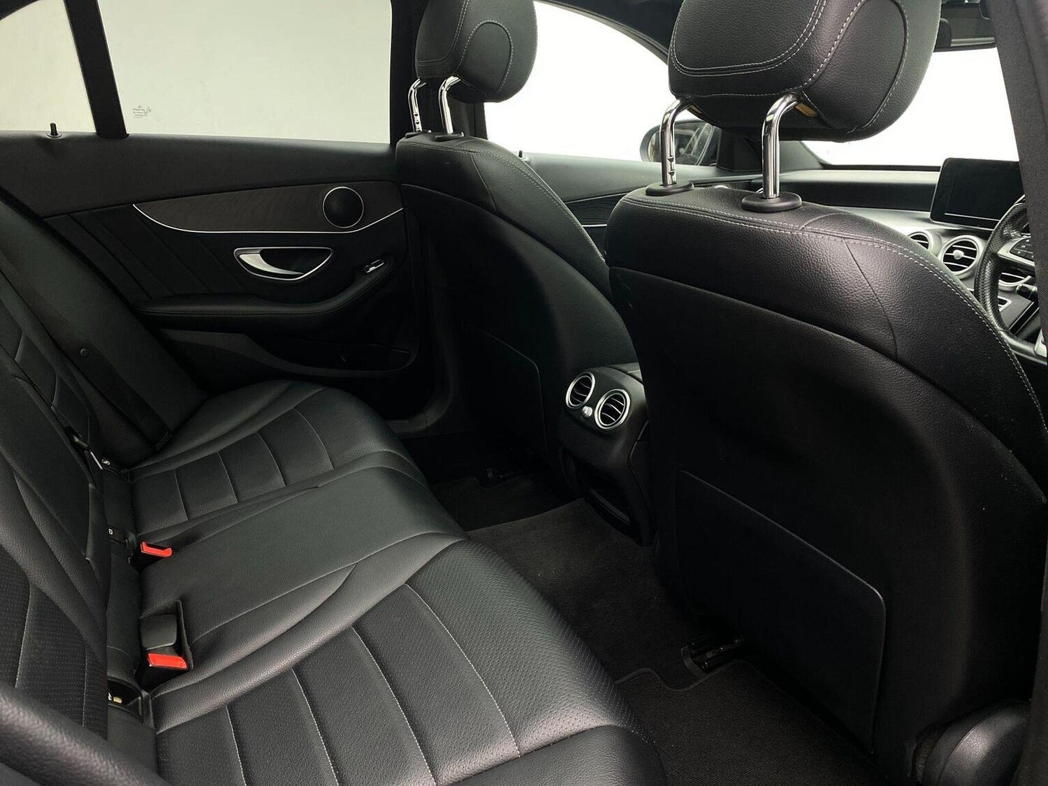 Used Mercedes-Benz C Class 2017 for sale - 76744166: Photo 36