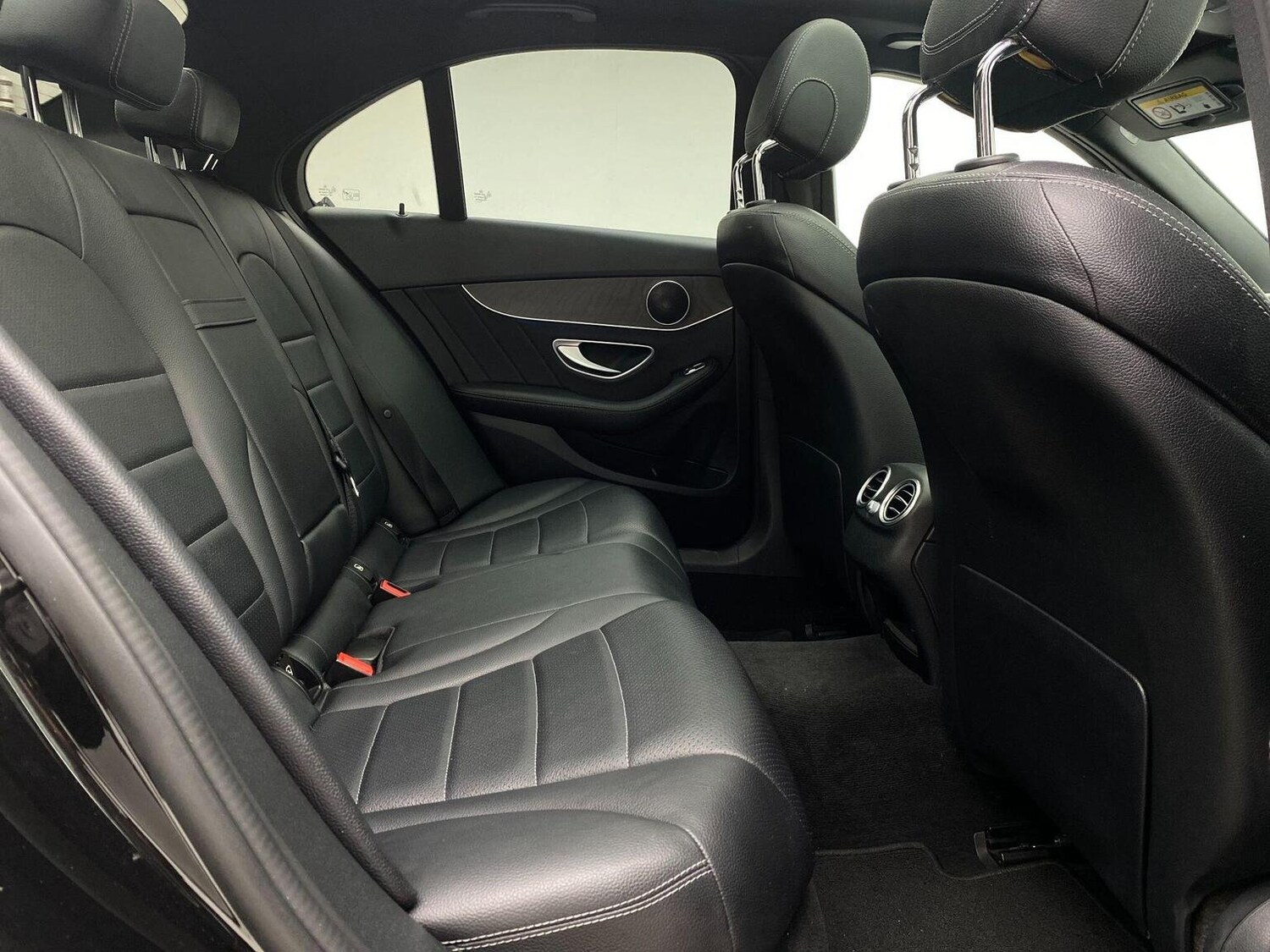 Used Mercedes-Benz C Class 2017 for sale - 76744166: Photo 37