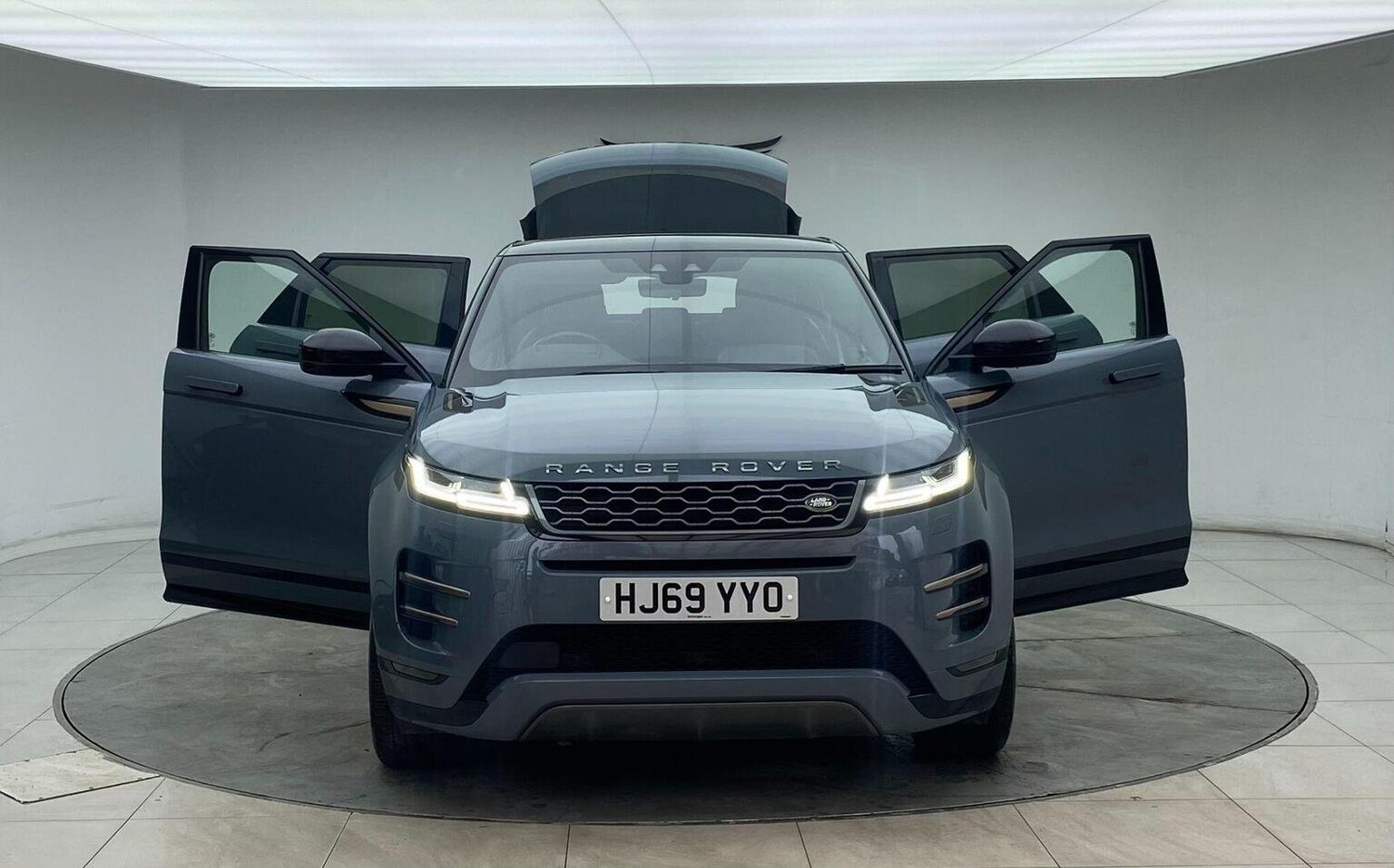 Used Land Rover Range Rover Evoque 2019 for sale - 76744204: Photo 11