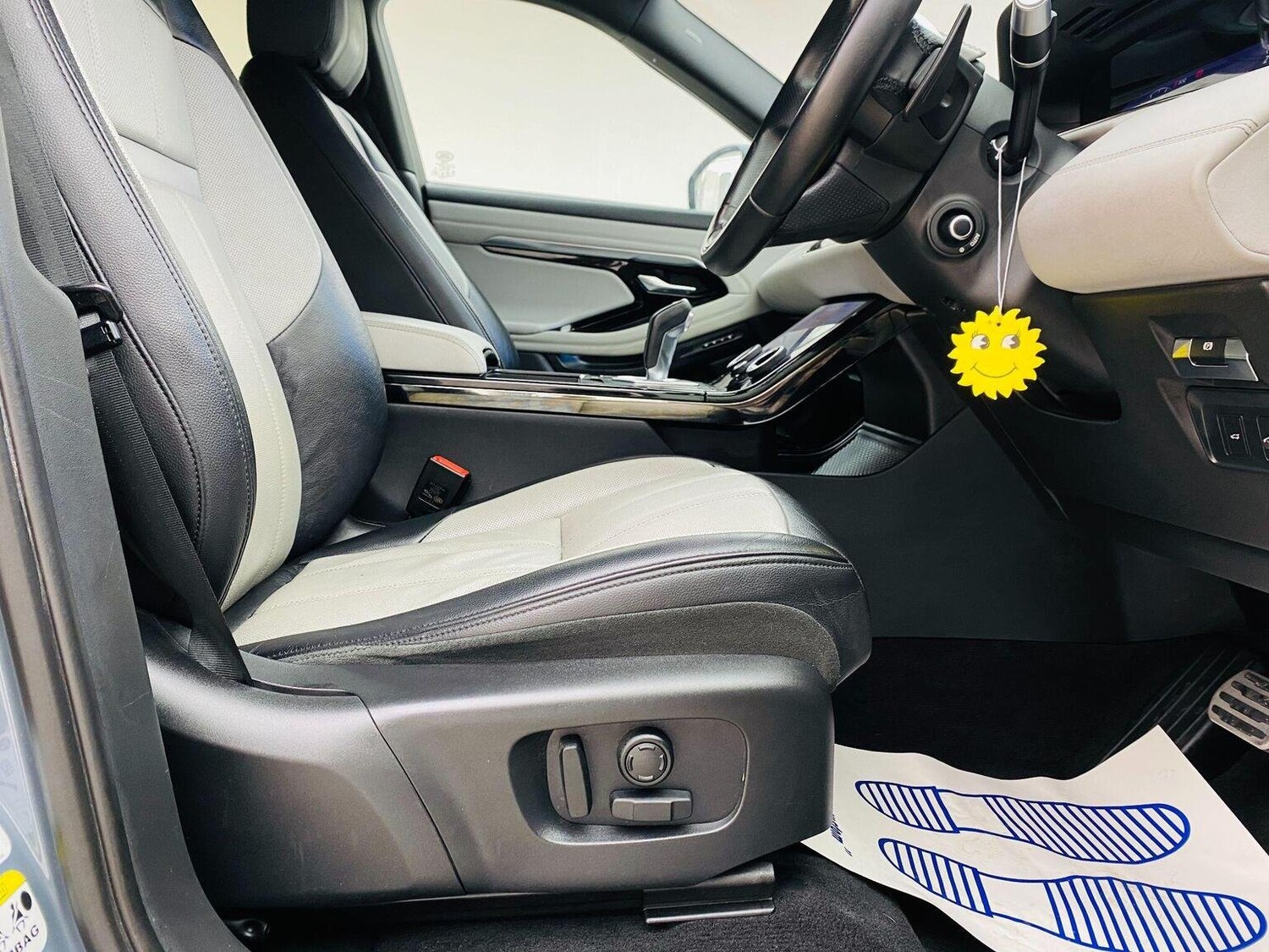 Used Land Rover Range Rover Evoque 2019 for sale - 76744204: Photo 33