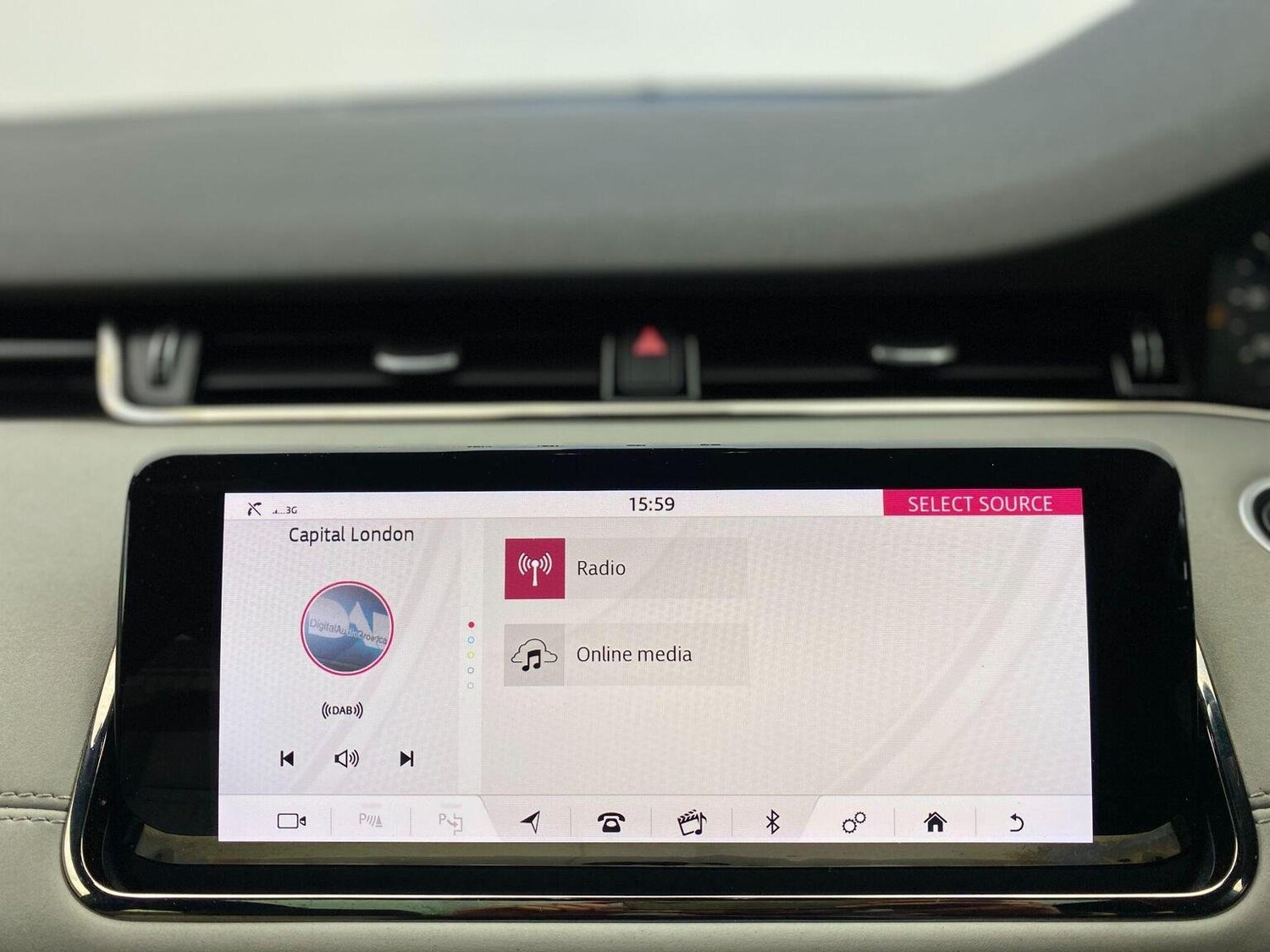 Used Land Rover Range Rover Evoque 2019 for sale - 76744204: Photo 61