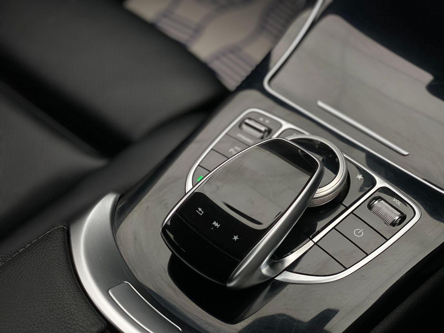 Used Mercedes-Benz C Class 2017 for sale - 76794531: Photo 65