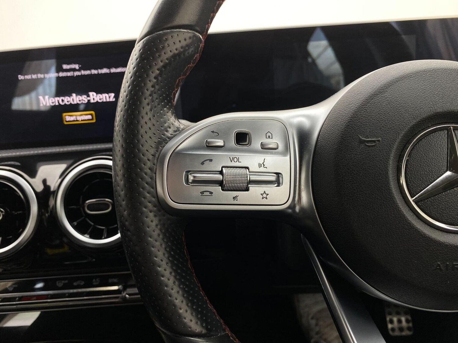 Used Mercedes-Benz A-Class 2018 for sale - 76794695: Photo 53