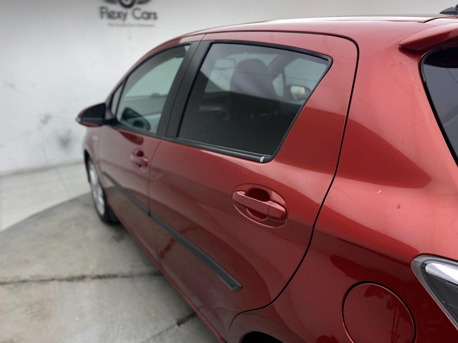 Used Toyota Yaris 2013 for sale - 76794681: Photo 23