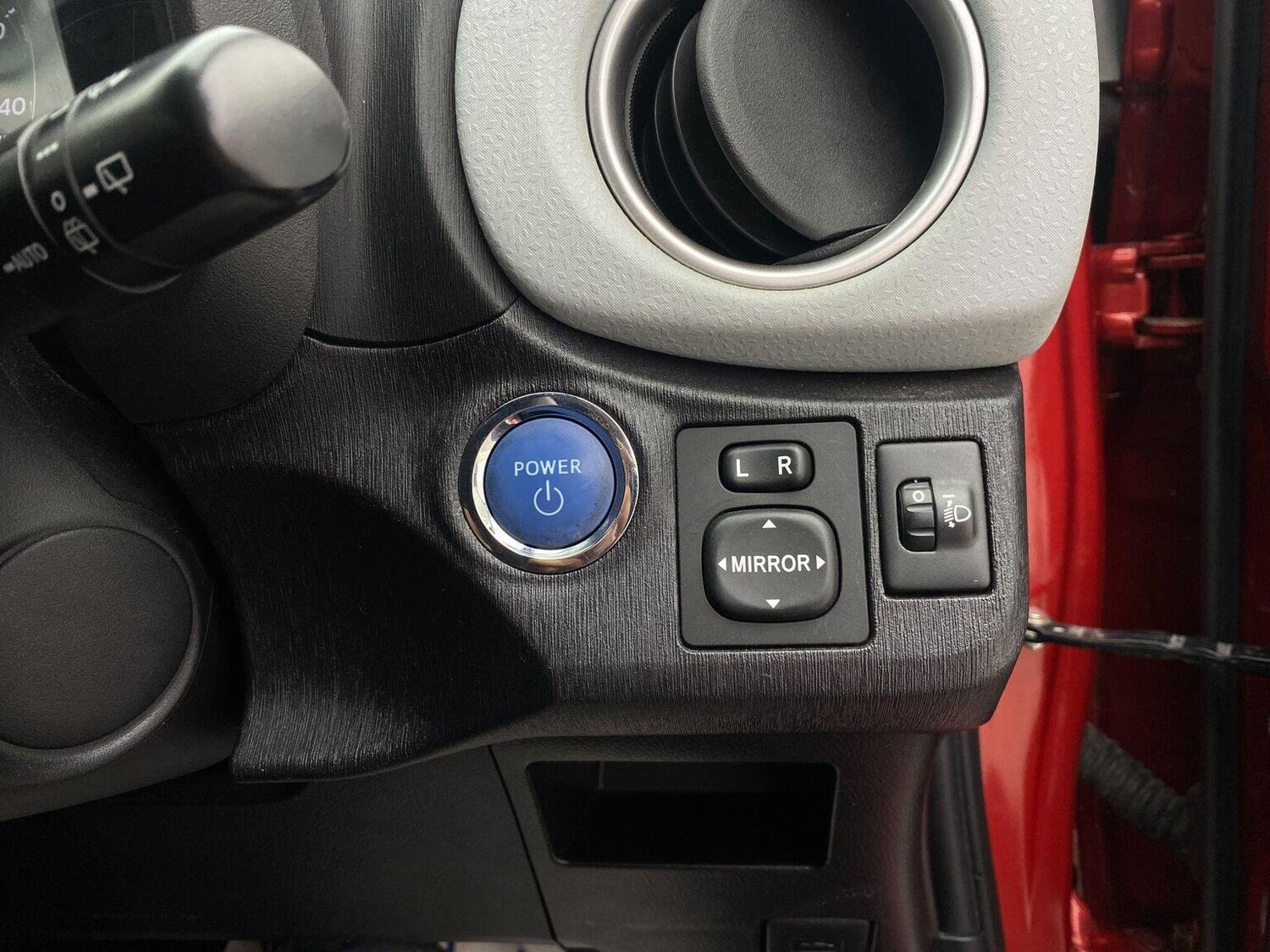 Used Toyota Yaris 2013 for sale - 76794681: Photo 40