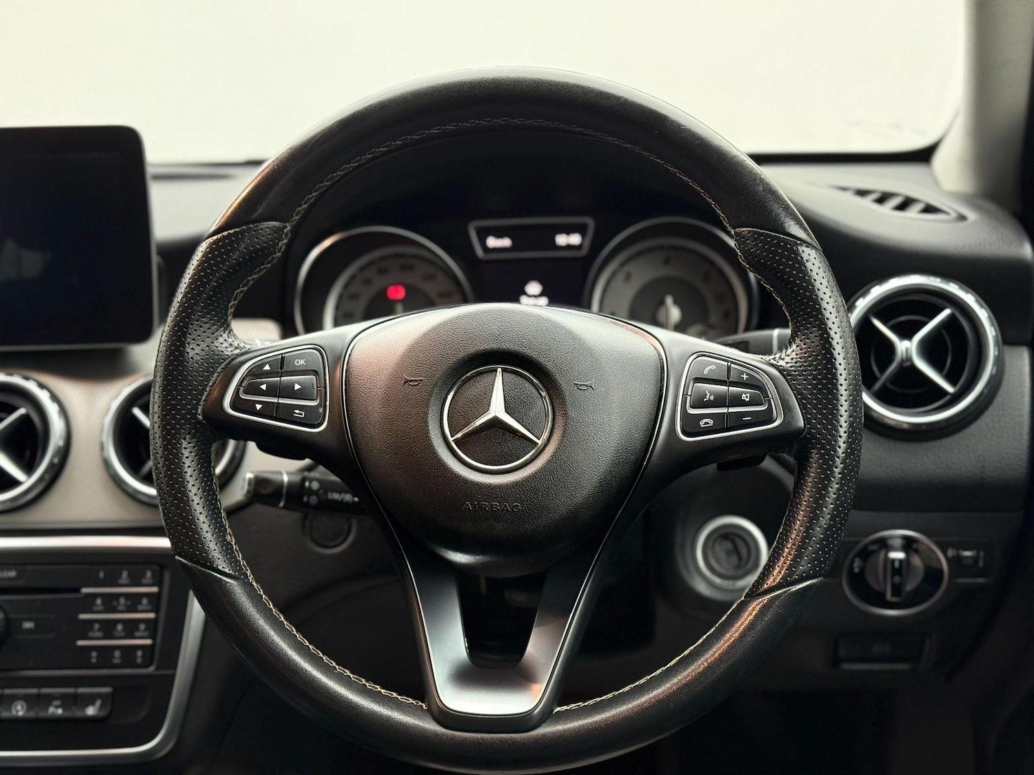 Used Mercedes-Benz GLA 2016 for sale - 76794698: Photo 47