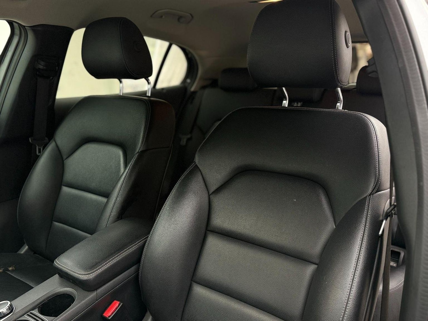 Used Mercedes-Benz GLA 2016 for sale - 76794698: Photo 48