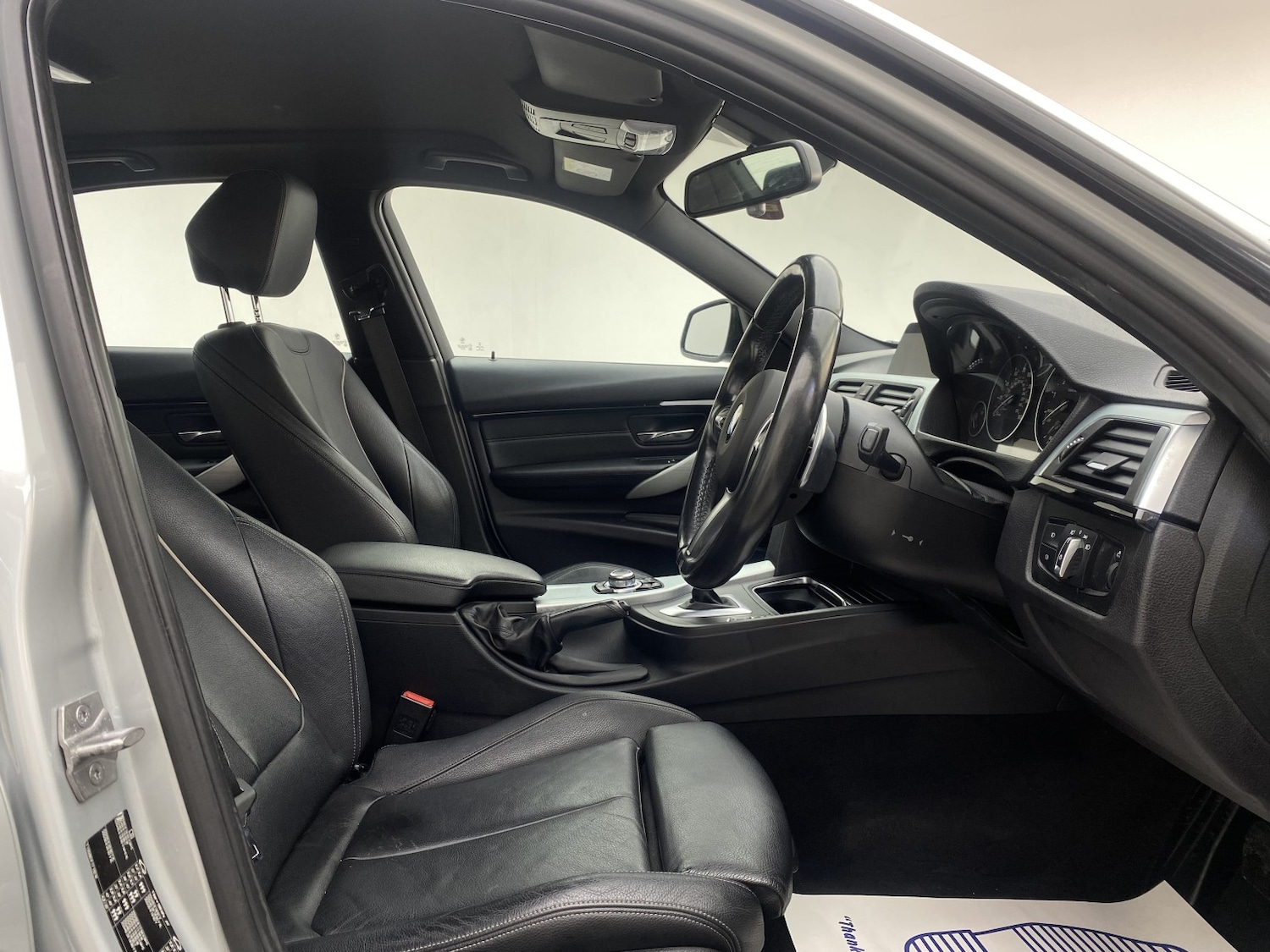 Used BMW 3 Series 2016 for sale - 77065637: Photo 25