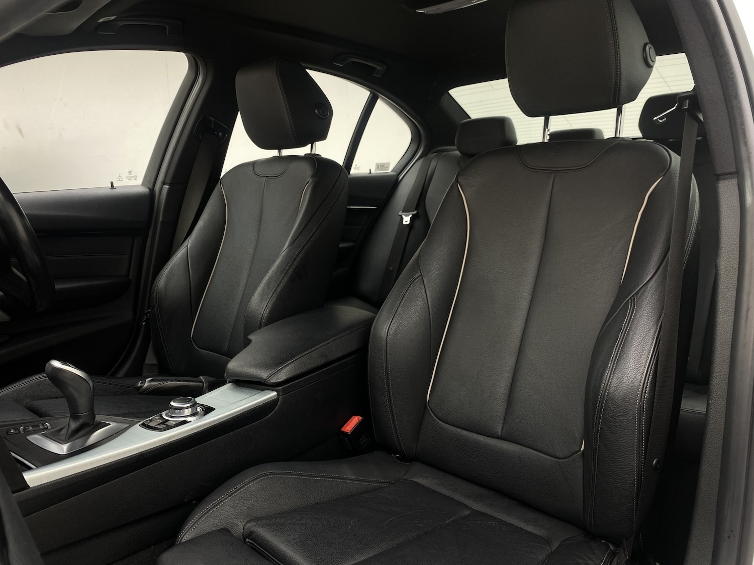 Used BMW 3 Series 2016 for sale - 77065637: Photo 32