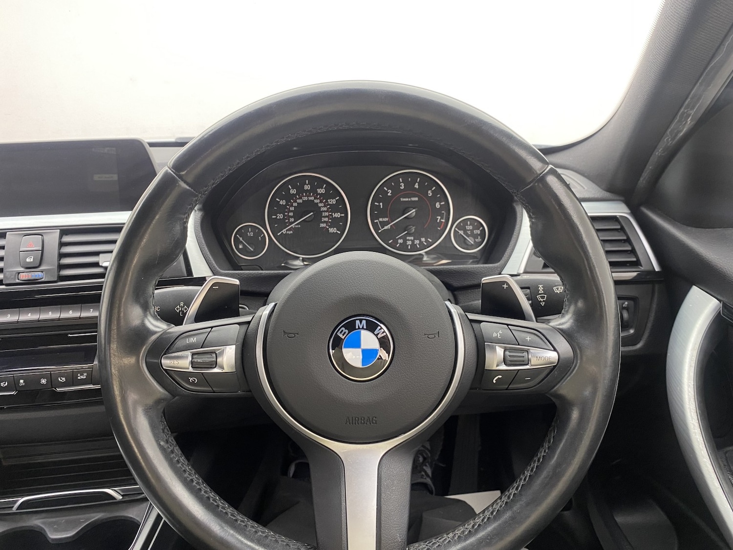 Used BMW 3 Series 2016 for sale - 77065637: Photo 44
