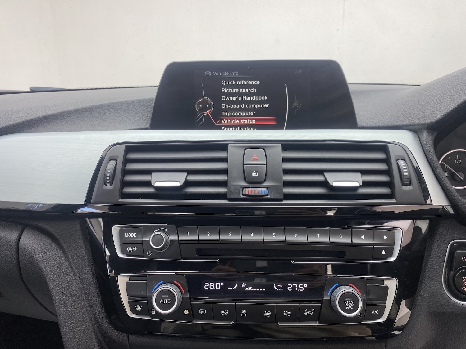 Used BMW 3 Series 2016 for sale - 77065637: Photo 49